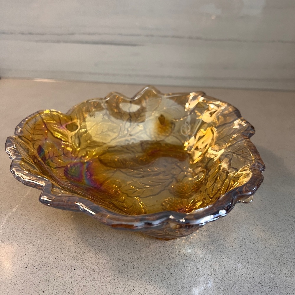 Vintage Indiana Amber Iridescent Rainbow Leaves Berry 7 1/4" Carnival Glass Dish